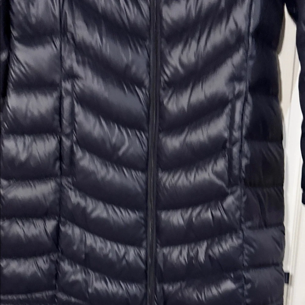 Calvin Klein Women's Dark Blue Puffer Jacket - Picture 3 of 14